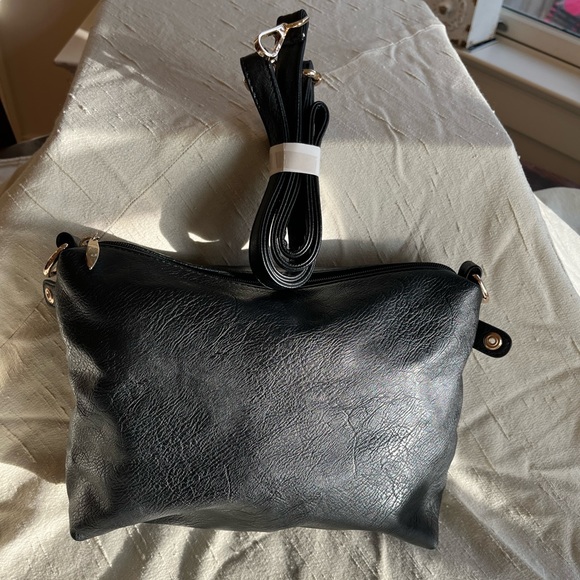 Frank Lyman Vintage Black Leather Shoulder Bag, NWOT - Picture 3 of 14